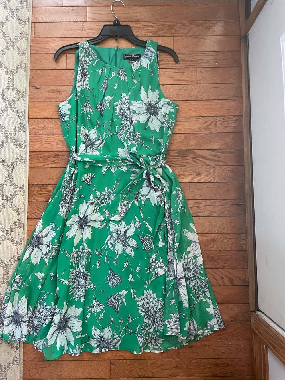 Jessica Howard Green Floral Tie-Waist Midi Dress